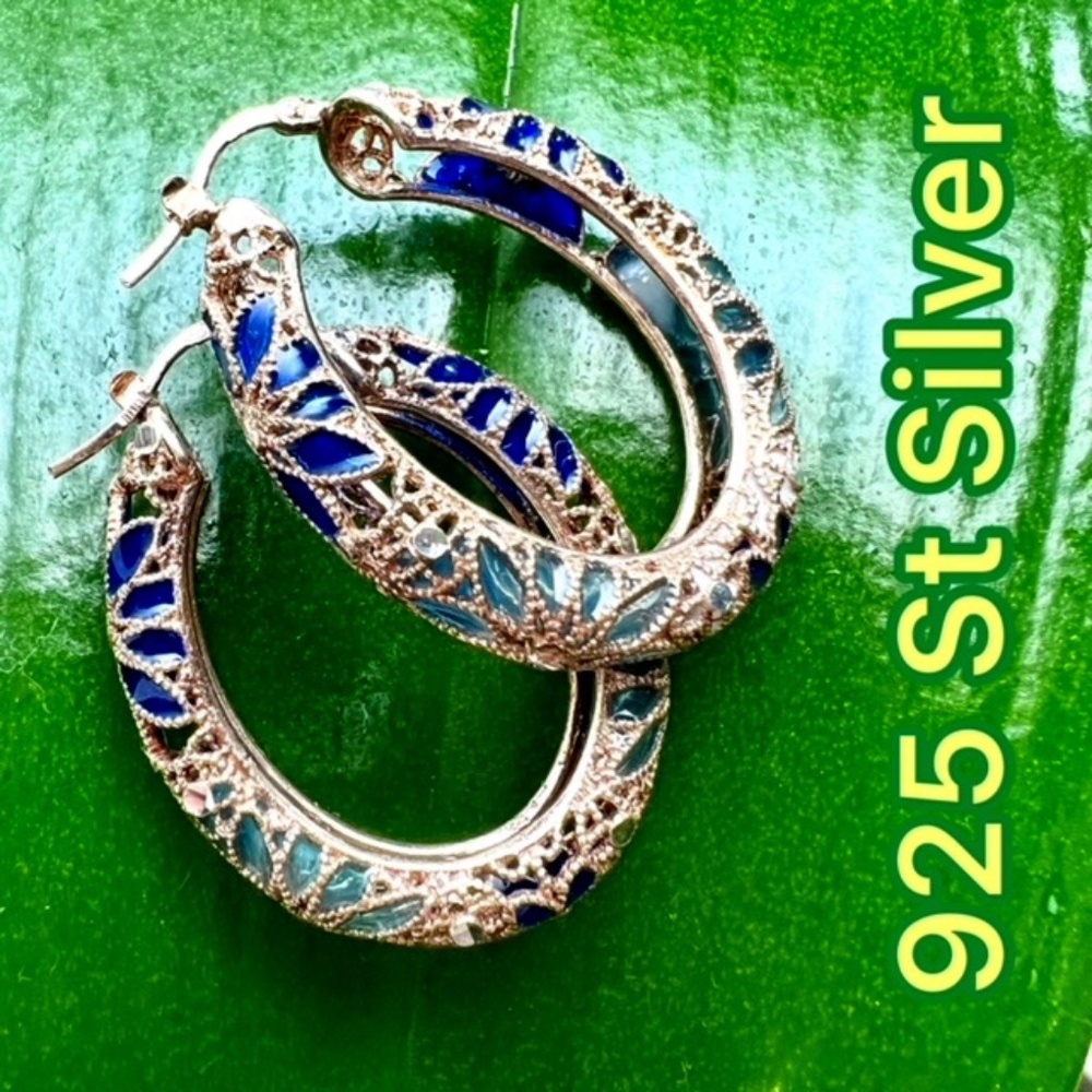 NWT 925 ST SILVER & ENAMEL PERFORATED FILIGREE HOOPS EARRINGS